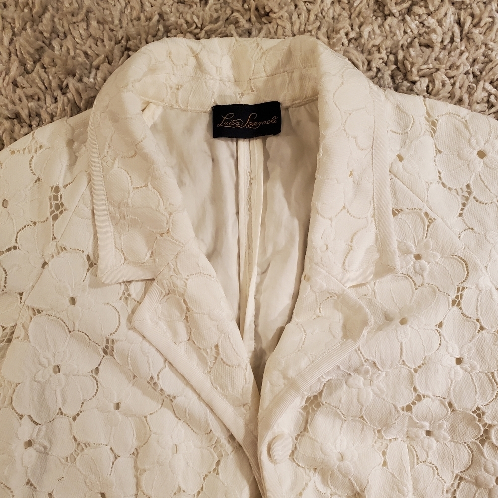 LUISA SPAGNOLI | Floral Lace  White Bridal White Collared Blazer - Picture 7 of 11